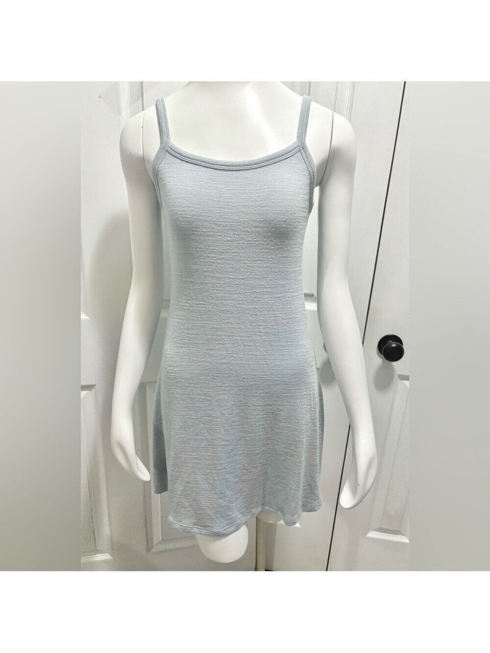 Aritzia Wilfred Free Dress Stretchy Rayon Blend Baby Blue Sleeveless Size Medium